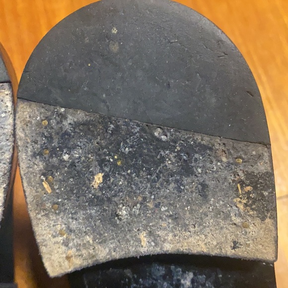 Men’s Givenchy shoes - Picture 8 of 9